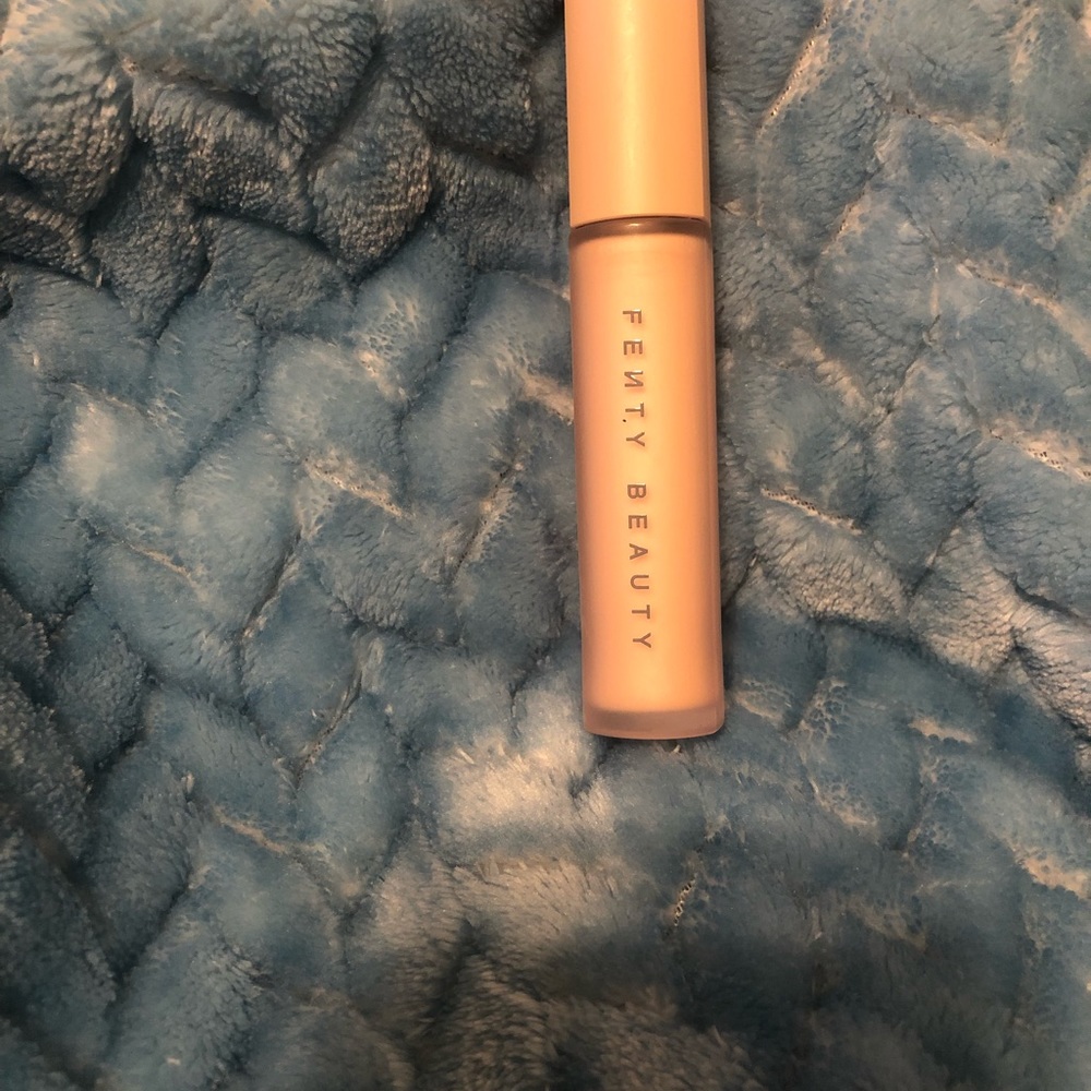 Fenty Pro Filt'r Amplifying Eye Primer - Picture 4 of 4